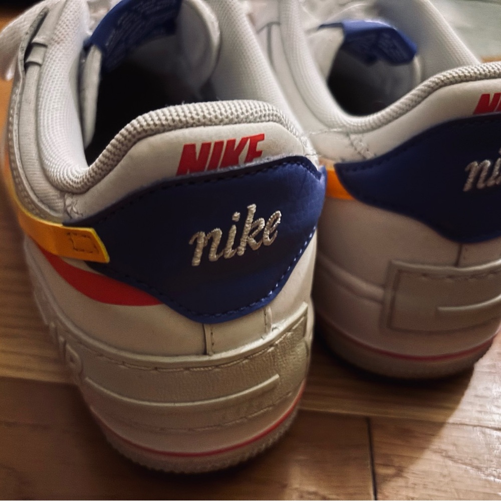 💋Nike Air Force 1 Shadow 8.5 W Retro Shoes Sneaker White Orange DZ1847-100💋 - Picture 8 of 8